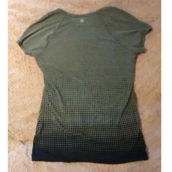 Atheta Short-Sleeve Top, Size M, Pre-Owned - Picture 2 of 4